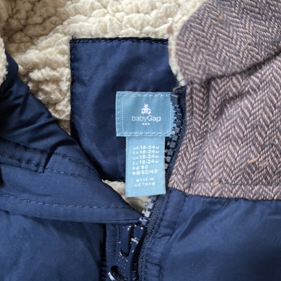 Warm vest - Picture 2 of 4